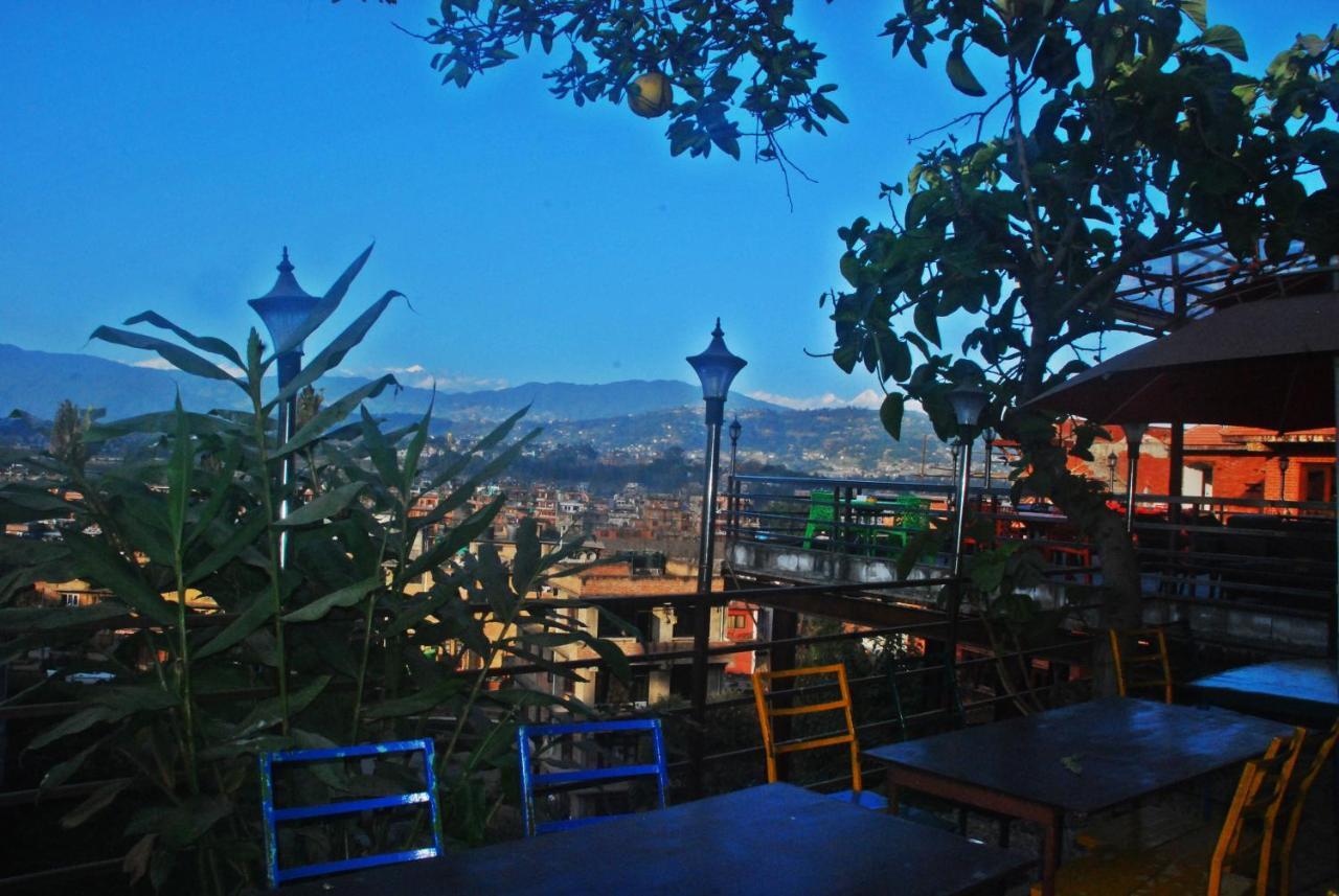 Cafe Beyond And Guest House Bhatgoan Dış mekan fotoğraf